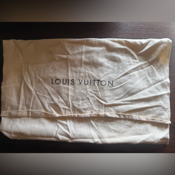 Louis Vuitton Damien Azur Totally MM WITH Dust Bag - Picture 11 of 16